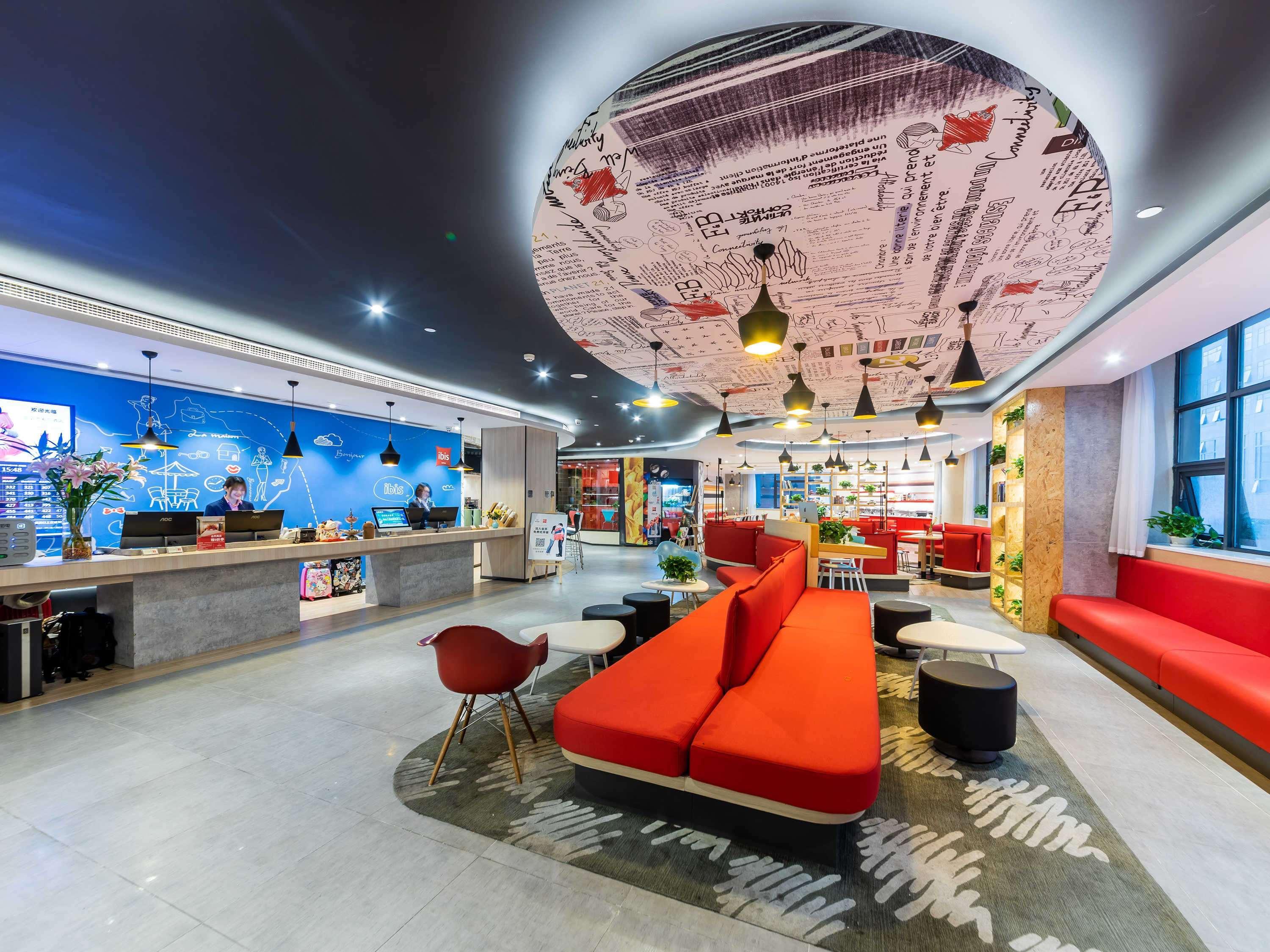 Ibis Chongqing Jiefangbei Pedestrian Street Hotel Dış mekan fotoğraf