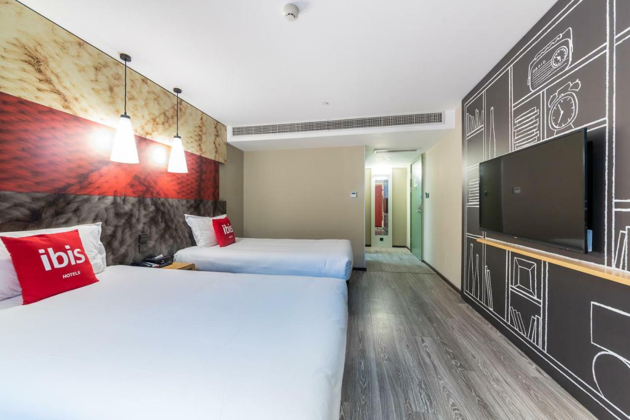 Ibis Chongqing Jiefangbei Pedestrian Street Hotel Dış mekan fotoğraf
